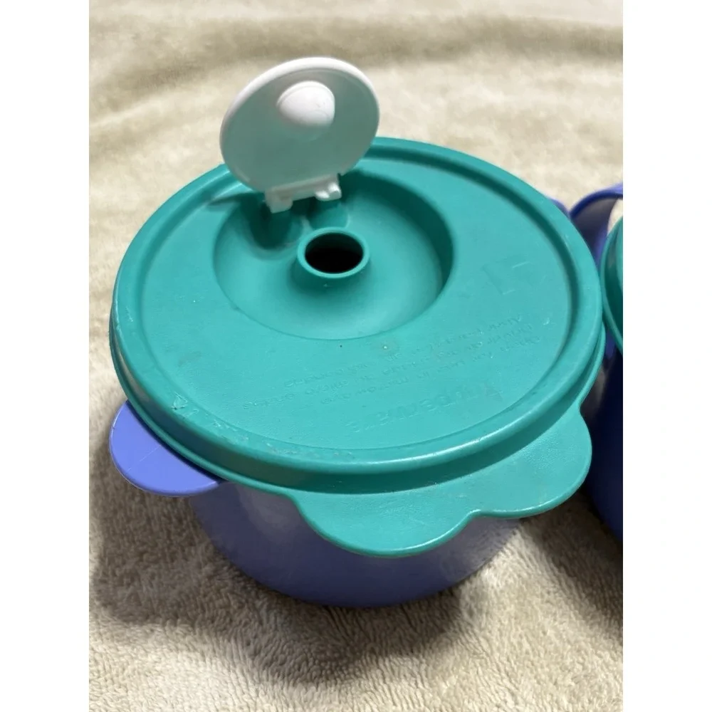 2-Tupperware Crystalwave 16oz Microwave Soup Bowls/Mugs-Blue w/Green Vented Lids